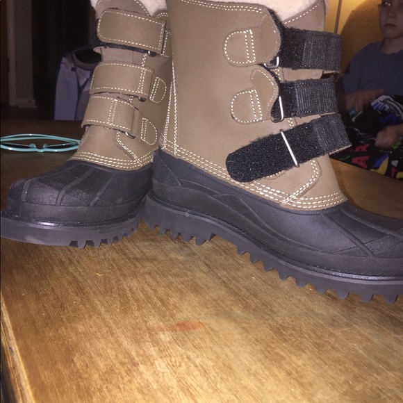 LL Bean snow winter boots - Picture 8 of 8